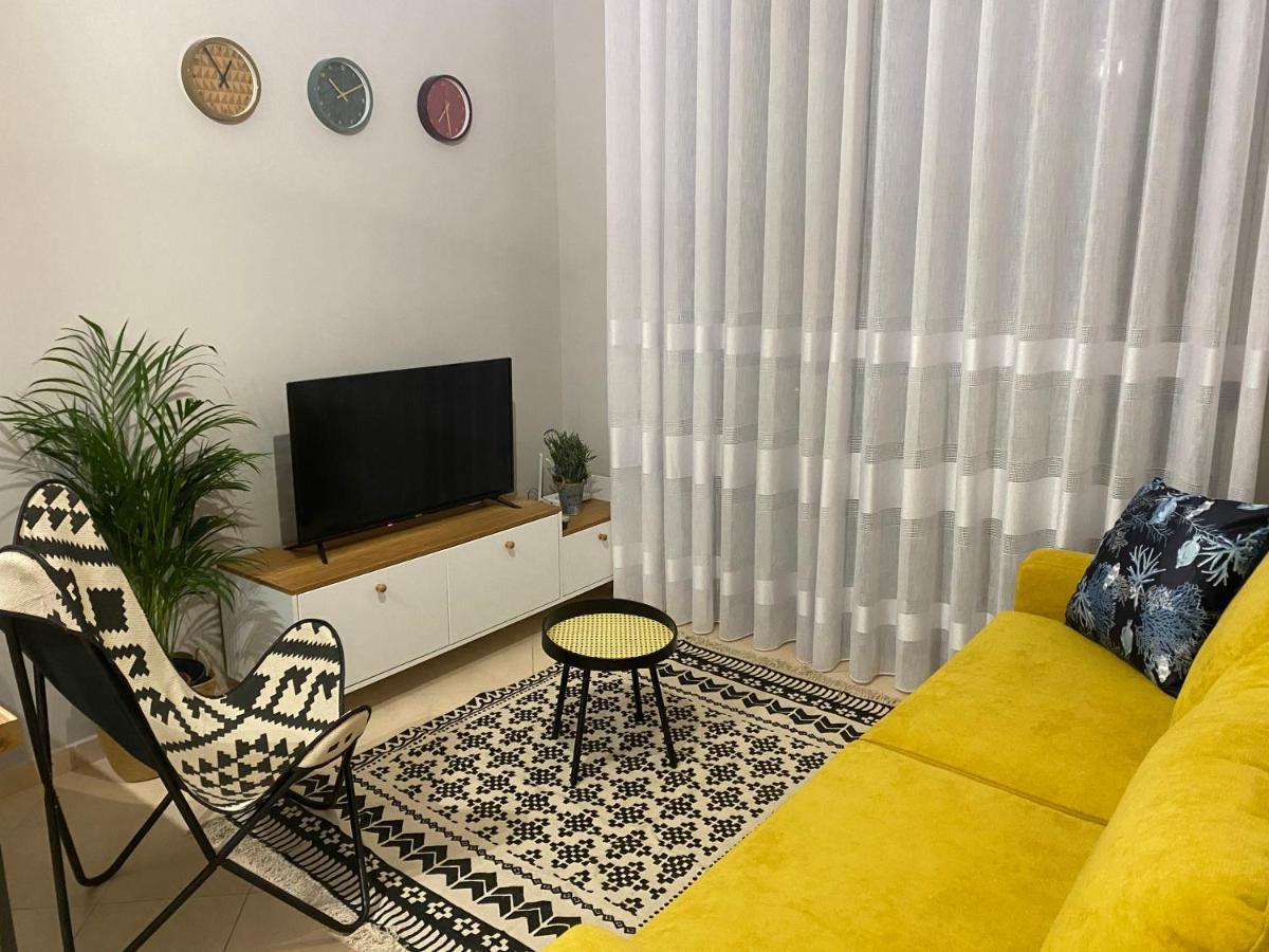 Cheerful 2-bedroom In *