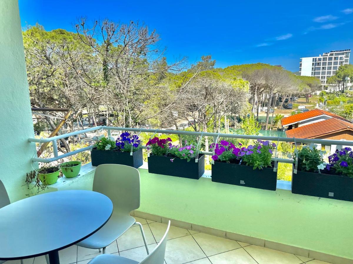 Cheerful 2-bedroom In Golem (Tirana)